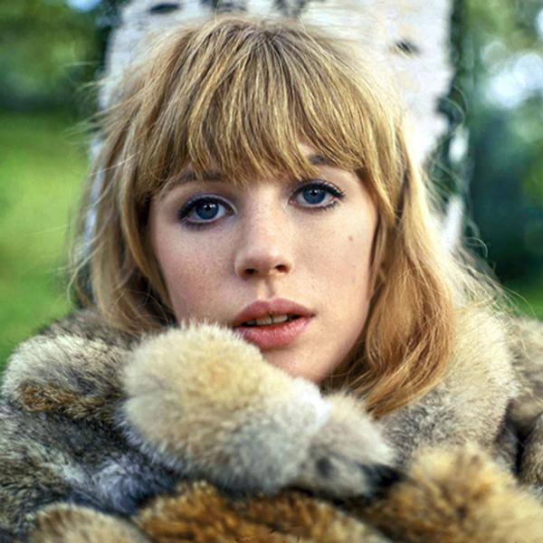 Marianne Faithfull songs listen or download mp3