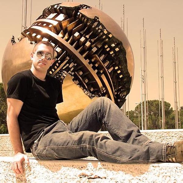 Giuseppe Ottavian songs listen or download mp3