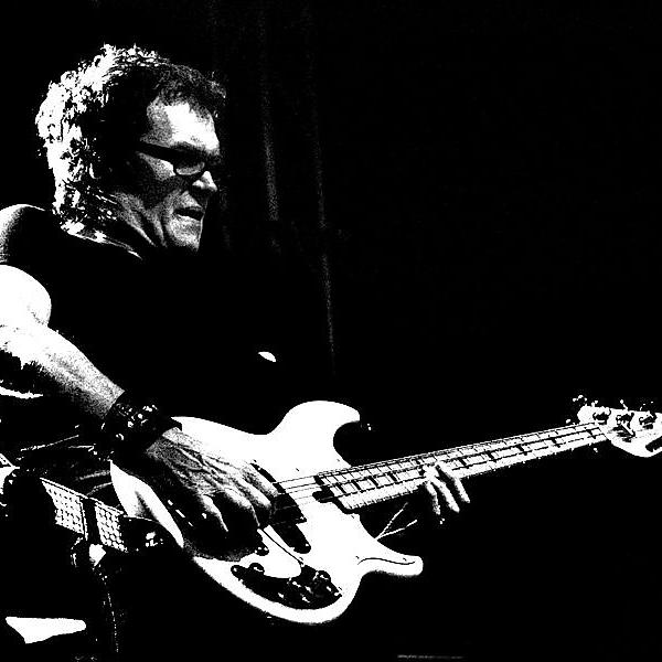 Glenn Hughes songs listen or download mp3